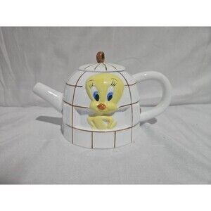 Vintage 1997 Giftco Warner Bros Tweety Bird Ceramic Teapot Lid Looney Tunes